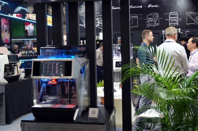 新加坡FHA展全球出海新征程启航！麻将胡了试玩网站免费CAYE亮相(图2)